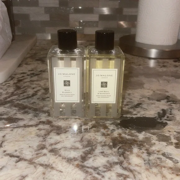 Jo Malone Body and Hand wash - Picture 2 of 4